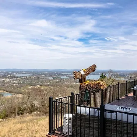 Unmatched Lake Views Near Oaklawn & National Park-3