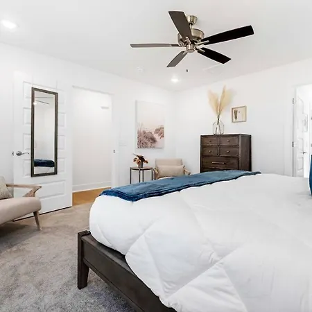 Modern Elegance - Just 10 Mins To U Of A-3