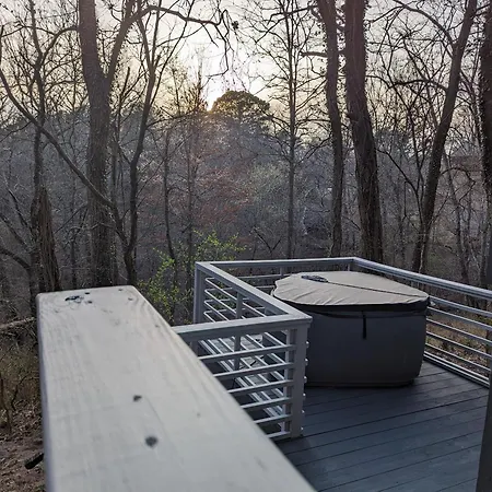 Loblolly Pines Adventure Cabin 4 King-2