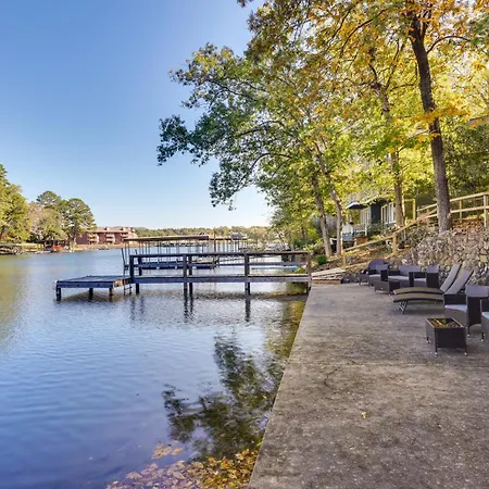 Private Dock & Deck: Lakefront Hot Springs Home!-2