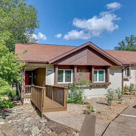Bella Vista Home W/ Deck + Trails: On Golf Course!-2