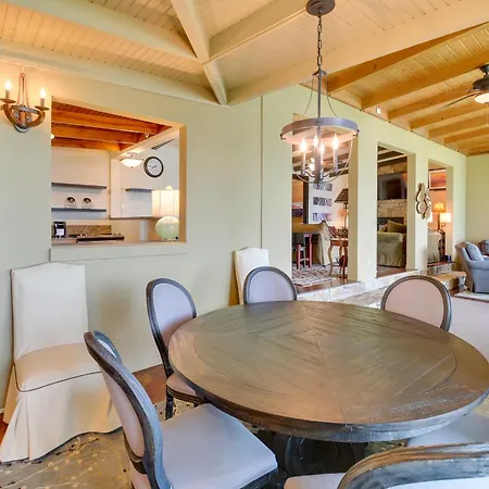 Waterfront Lake Hamilton Home With Private Dock-3