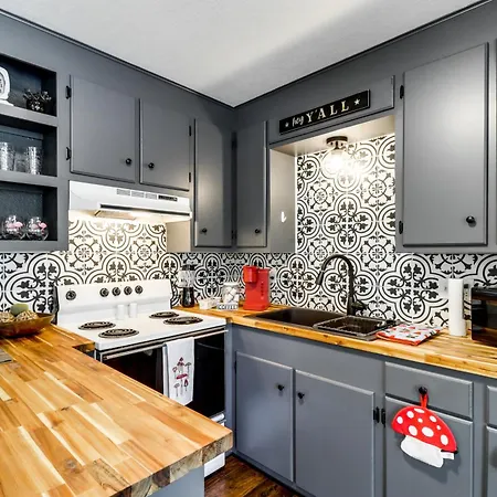 Family Home In Mountain View Less Than 1 Mi To Downtown!-3