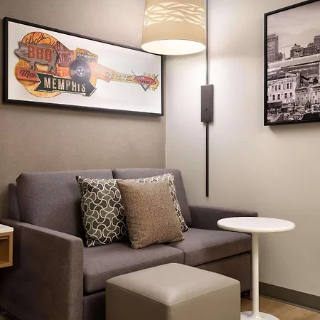Radisson Hotel West Memphis-2