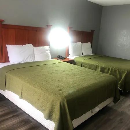 Rodeway Inn-3
