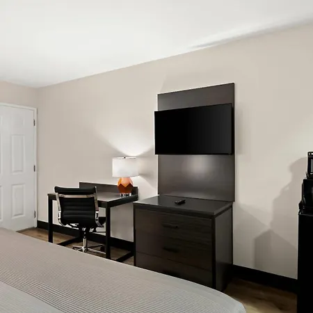Quality Inn & Suites Dumas-3