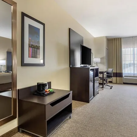 Comfort Inn & Suites North Little Rock Mccain Mall-3