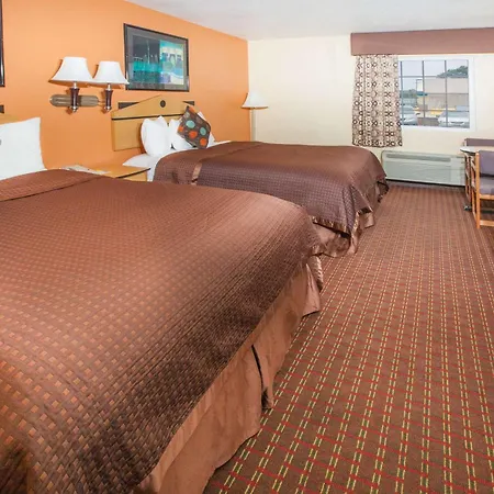 Days Inn By Wyndham Alma Arkansas-2