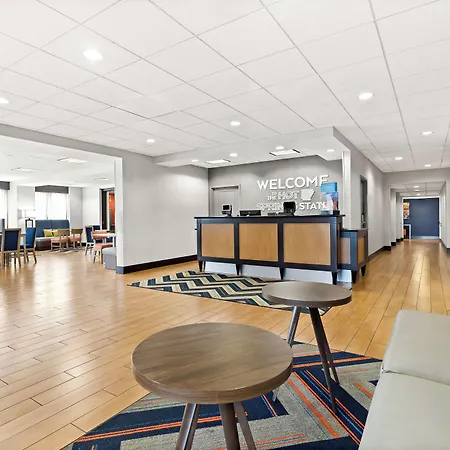 Hampton Inn Blytheville-2
