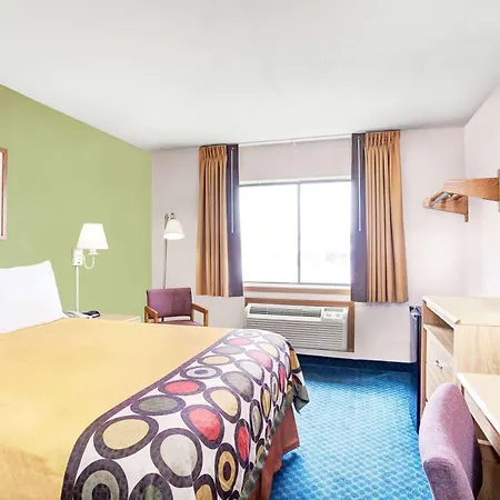 Super 8 By Wyndham West Memphis-3