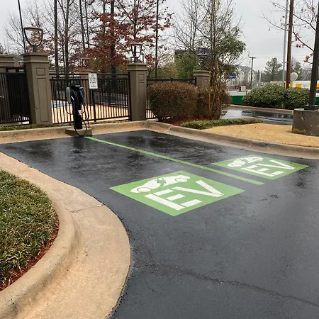 Wingate By Wyndham Little Rock-3
