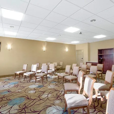 Comfort Inn & Suites Fayetteville-University Area-3