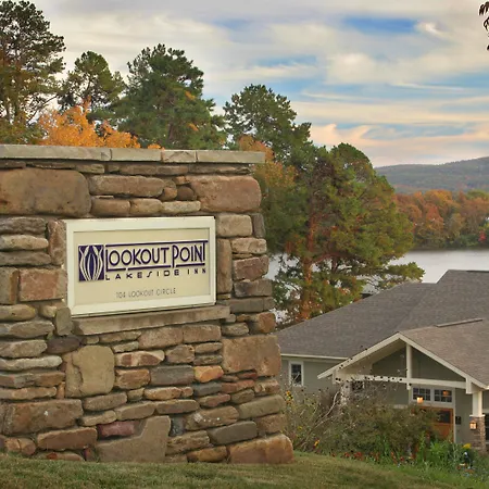 Lookout Point Lakeside Inn-3