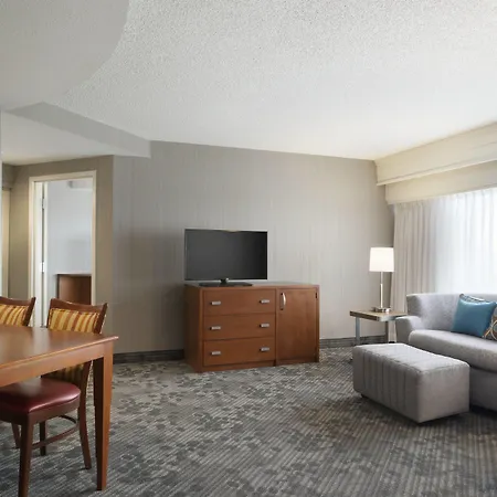 Courtyard By Marriott Fort Smith Downtown-3