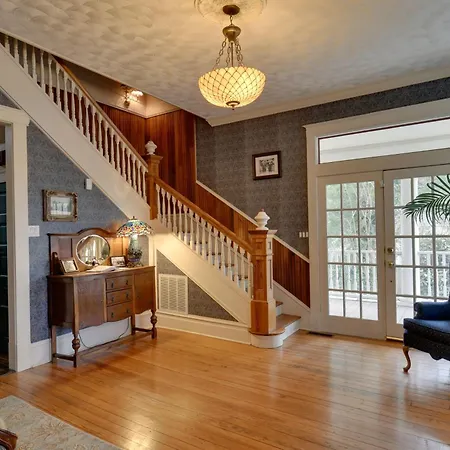 Historic Hot Springs Home < 1 Mi To Oaklawn!-3