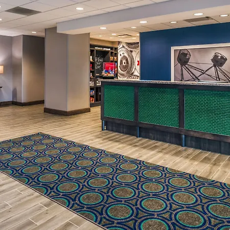 Hampton Inn - Paragould-3