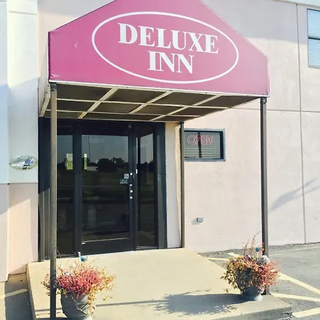 Deluxe Inn-3