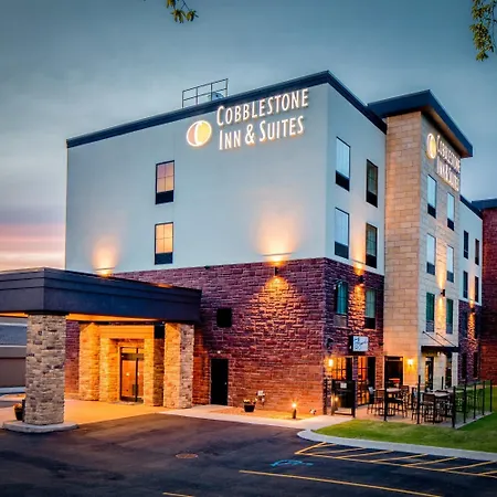 Cobblestone Inn & Suites Fairfield Bay-3