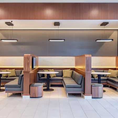 Courtyard By Marriott Conway-2
