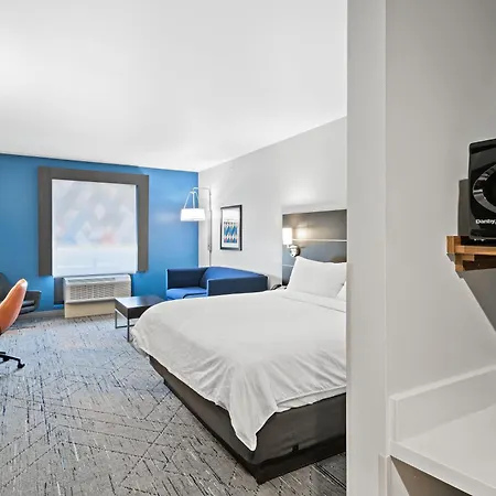 Holiday Inn Express & Suites White Hall By Ihg-2