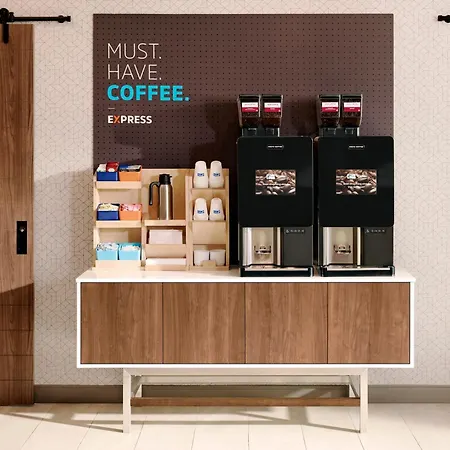 Holiday Inn Express Hotel & Suites Bentonville By Ihg-3