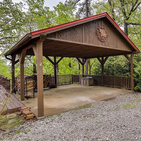 Beaver Lake Vacation Rental W/ Private Hot Tub!-3