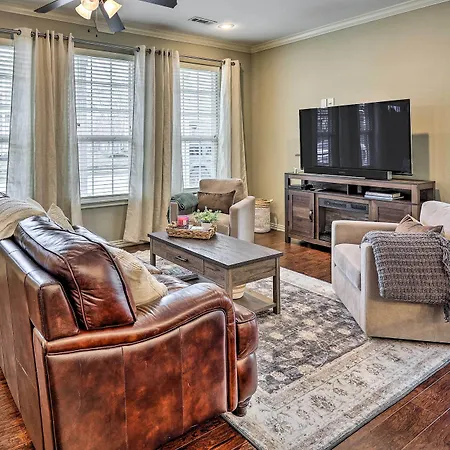 Fayetteville Home Near University Of Arkansas!-2