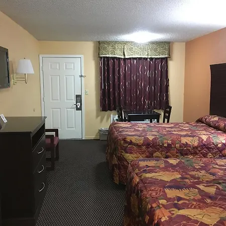 Redwood Inn - White Hall-3