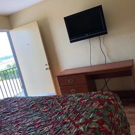 Country Host Inn-2