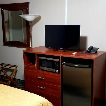 Continental Inn & Suites Conway-3