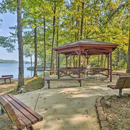 Lakefront Townhome W/ View In Hot Springs Village!-3