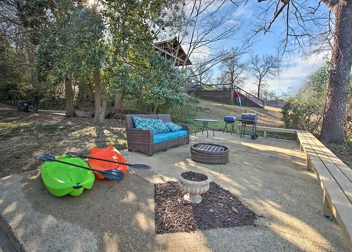 Vacation homes in Lake Hamilton
