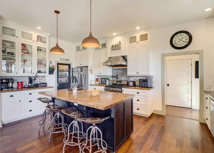 Harrison Vacation Rentals